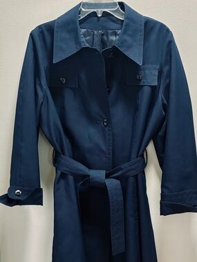 The Puget Sounder Trench Coat, Medium